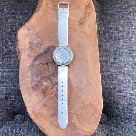 Ed Hardy Watch White Face/Leather Band Rhinestone - Picture 2 of 3